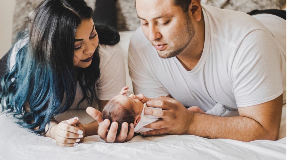 Keep Baby Calm and Camera-Ready