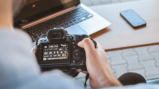 Mirrorless Camera Advantages