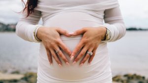When To Take Maternity Photos