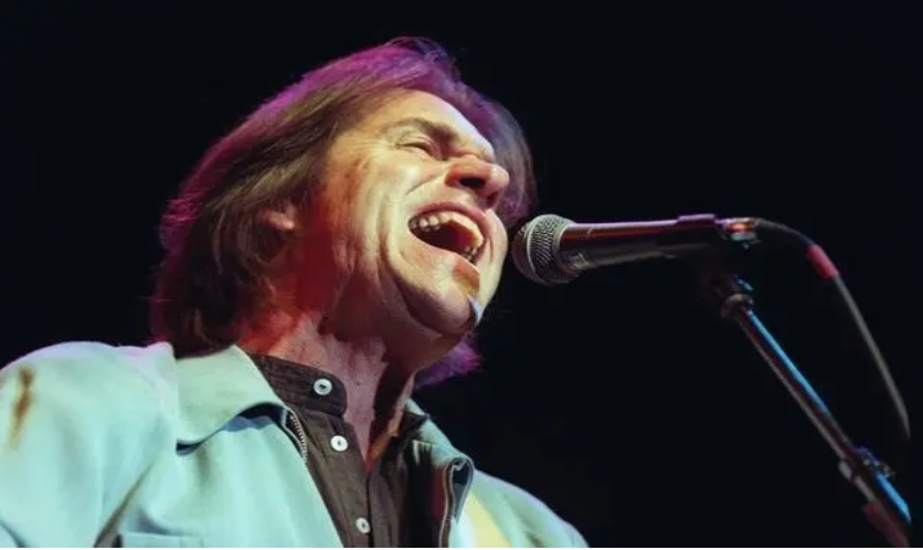 What Does Dan Fogelberg’s Final Photo Tell Us About His Life?
