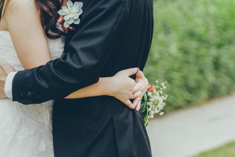 Nicolle Wallace and Michael Schmidt Wedding Pictures: A Beautiful Moment Captured